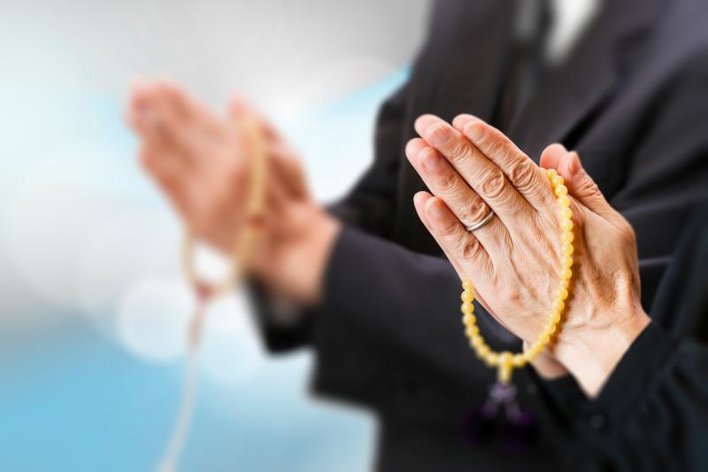 葬儀・納骨の実行