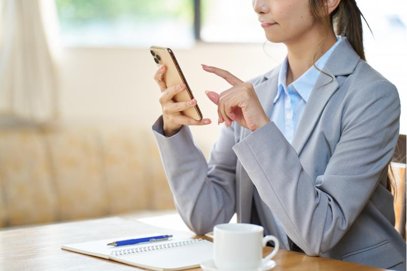 人の手による「ぬくもり」の対話